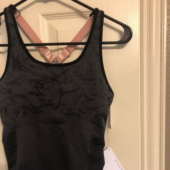 *NEVER WORN* Super Cute Fabletics Bra Tank Sizewomens  XS could be kids M - Picture 1 of 4